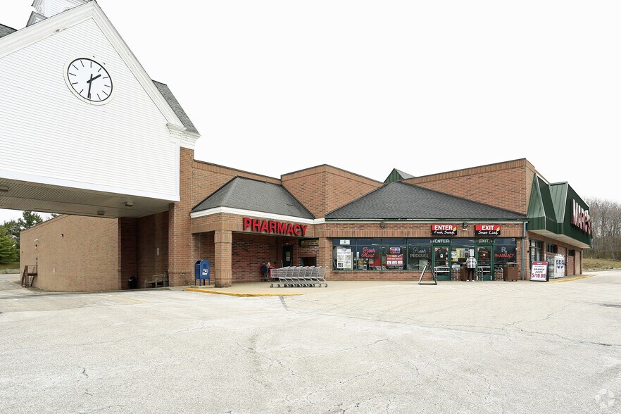 Primary Photo Of 7989-8011 Broadview Rd, Broadview Heights Unknown For Lease