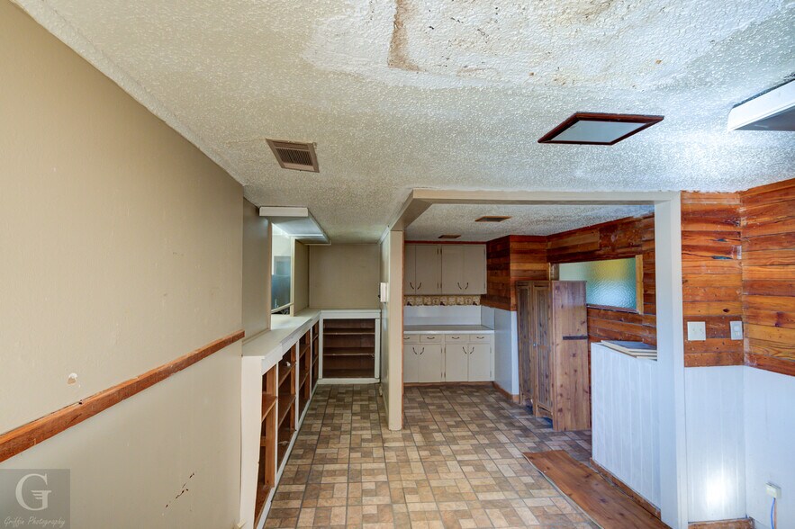 More Photos Of 435 Homer Rd, Minden Medical For Sale