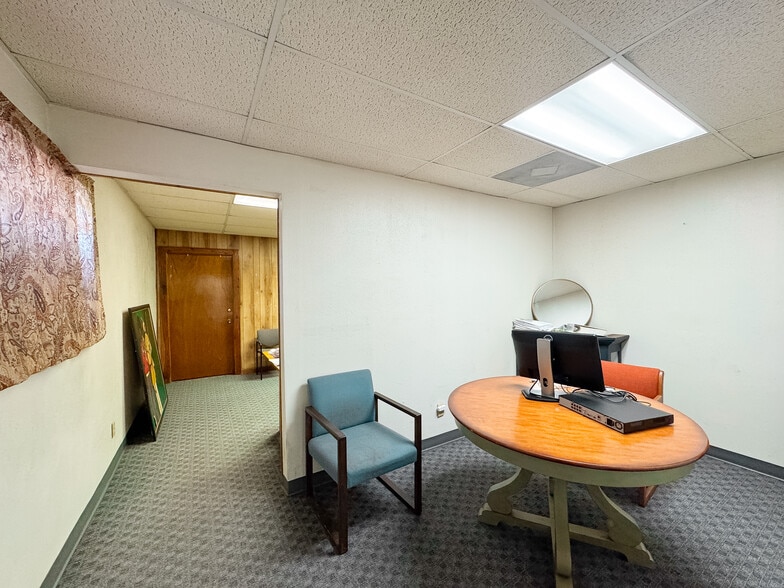 More Photos Of 7206 Elbert, Houston Industrial For Sale