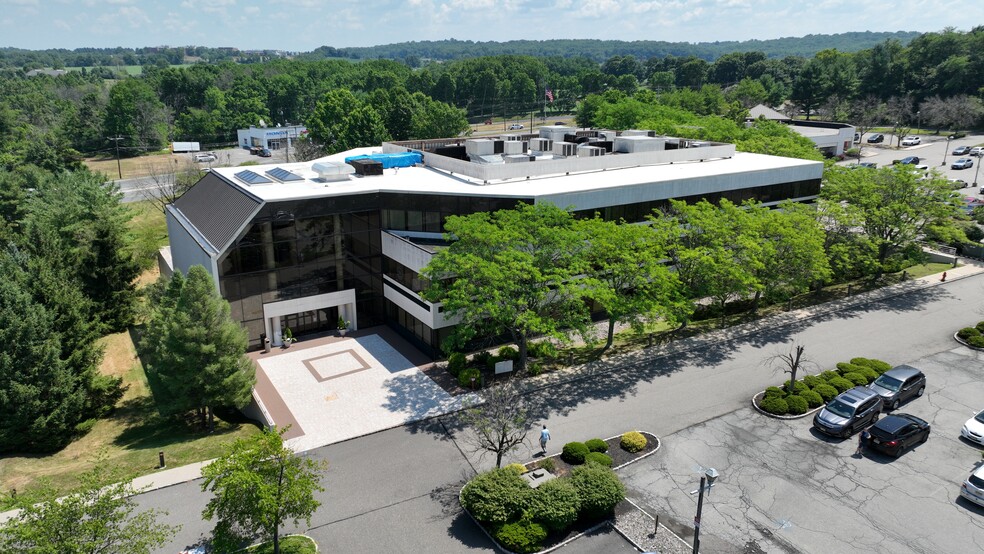 More Photos Of 1465 State Route 31 S, Annandale Medical For Lease