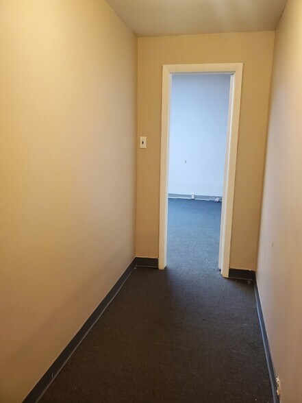 More Photos Of 8400 Bustleton Ave, Philadelphia Medical For Lease