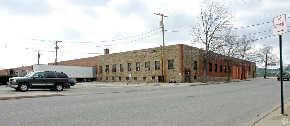 Primary Photo Of 232-238 N Franklintown Rd, Baltimore Warehouse For Lease
