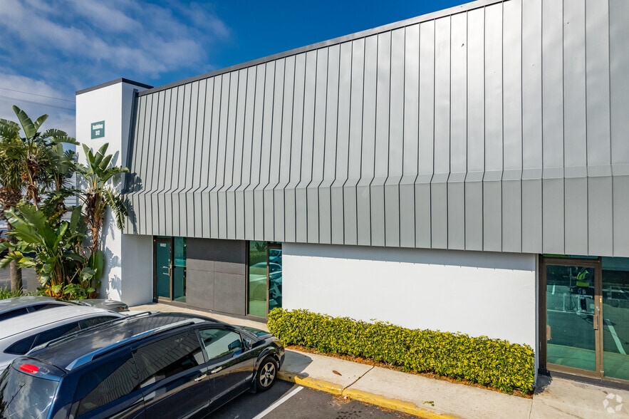 More Photos Of 6001-6029 Jet Port Industrial Blvd, Tampa Unknown For Lease
