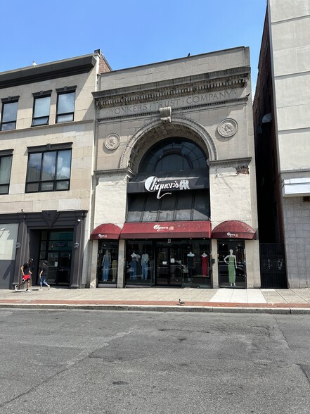 Primary Photo Of 3 Main St, Yonkers Storefront Retail Office For Sale