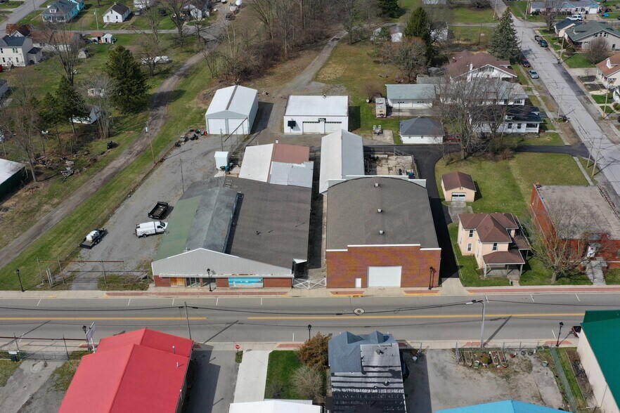 More Photos Of 230 South Main St, Lakeview Flex For Sale