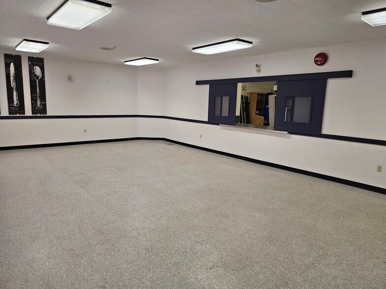 More Photos Of 3120 Braun St, Terrace Apartments For Lease