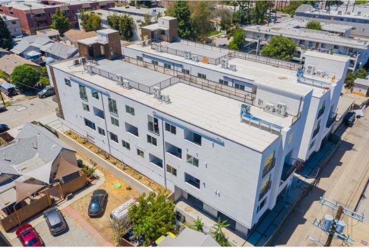 More Photos Of 7018 Alabama Ave, Canoga Park Apartments For Sale