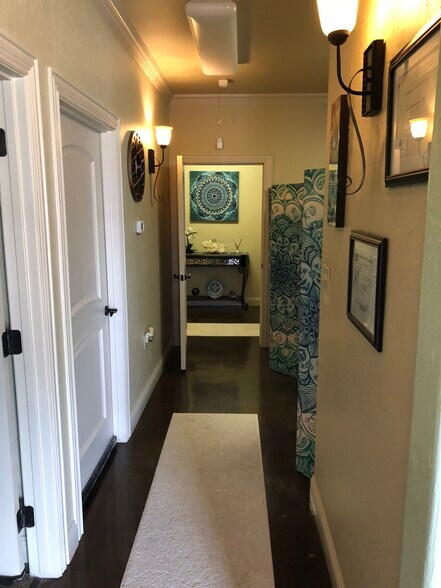 More Photos Of 8205 Mid Cities Blvd, North Richland Hills Office For Lease