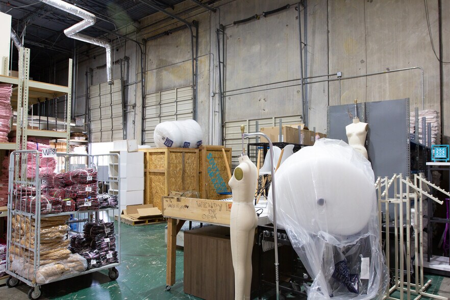 More Photos Of 1330 Capital Pky, Carrollton Warehouse For Sale