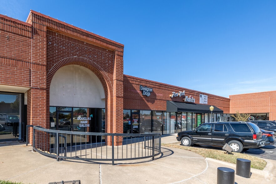 More Photos Of 351 N Air Depot Blvd, Midwest City Unknown For Lease