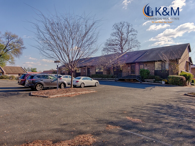More Photos Of 311 W Maple Ave, Vienna Medical For Sale