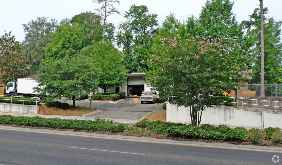 More Photos Of 2818 S Monroe St, Tallahassee Warehouse For Sale