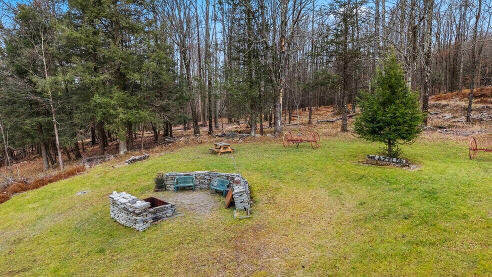 More Photos Of 365 Meade Rd, Susquehanna Specialty For Sale