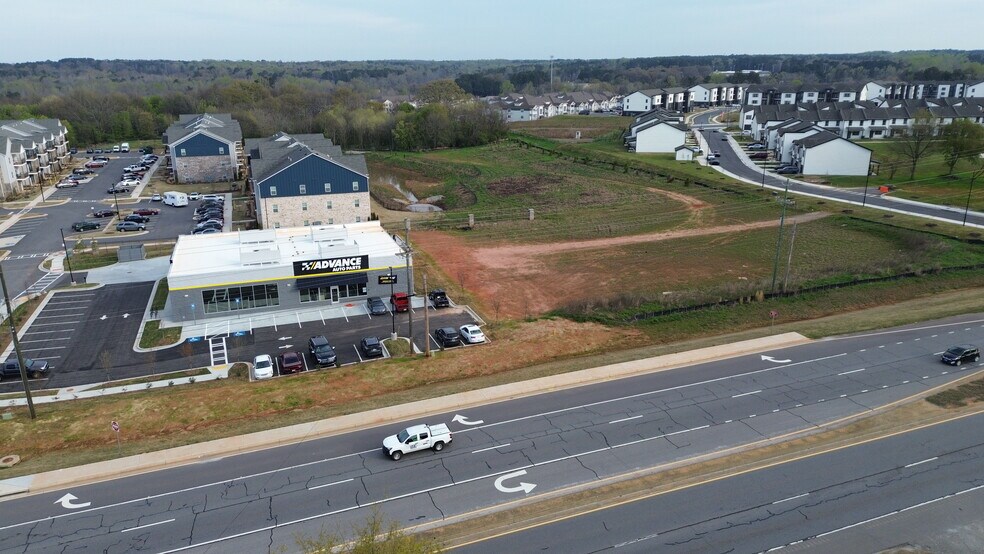 Primary Photo Of 1045 Hull Rd, Athens Storefront For Lease