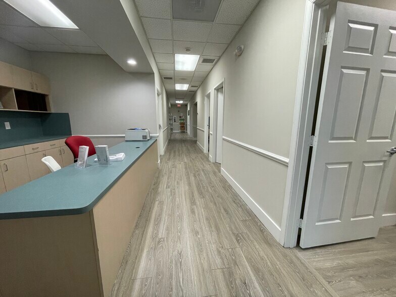 More Photos Of 1100 S Federal Hwy, Deerfield Beach Medical For Lease