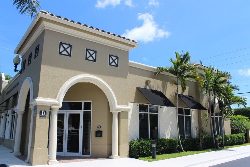 More Photos Of 4205 W Atlantic Ave, Delray Beach Medical For Lease