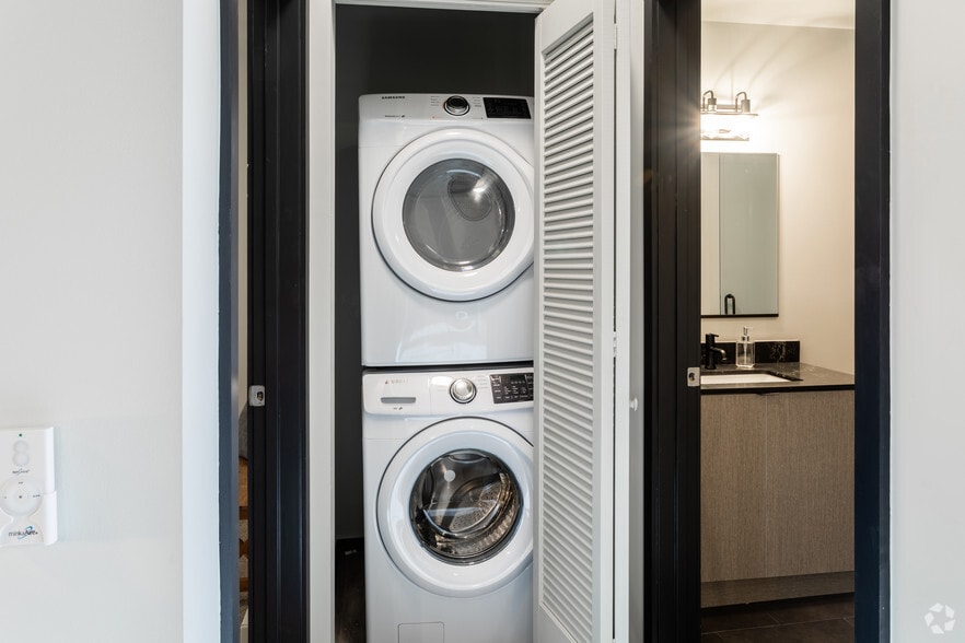 More Photos Of 1600-1650 W Girard Ave, Philadelphia Multifamily For Sale