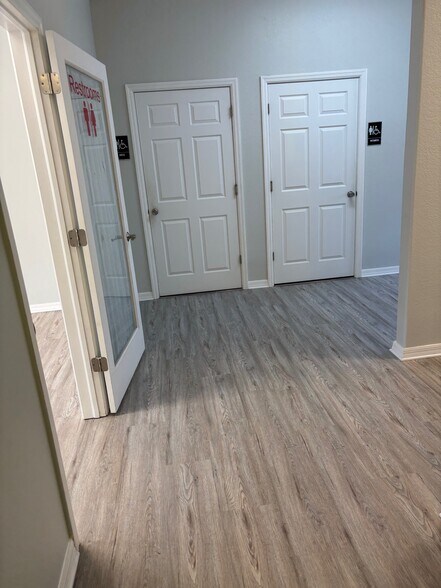 More Photos Of 1531 Rio De Janeiro Ave, Punta Gorda Storefront Retail Office For Lease