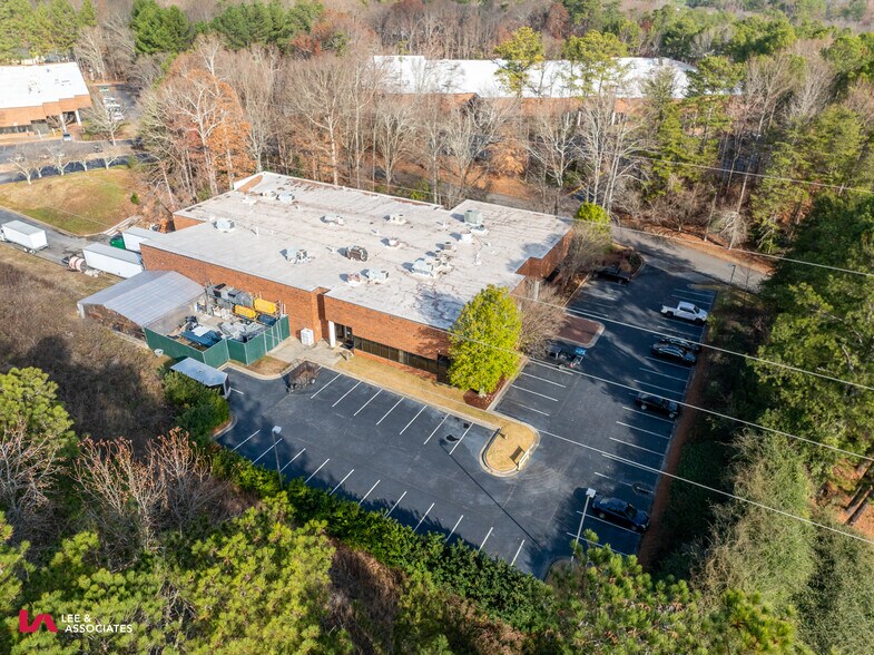 Primary Photo Of 2800 Colonnades Ct, Peachtree Corners Light Distribution For Lease