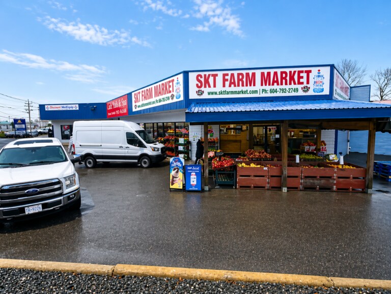 More Photos Of 45660 Airport Rd, Chilliwack General Retail For Sale