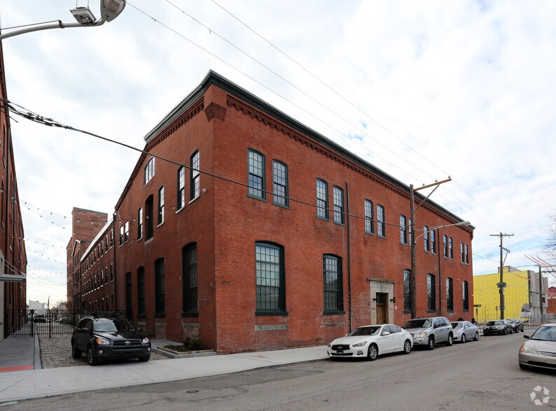 More Photos Of 100 W Oxford St, Philadelphia Apartments For Lease