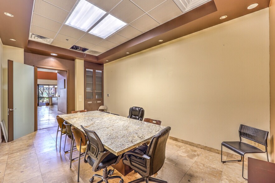 More Photos Of 955 Grier Dr, Las Vegas Light Distribution For Lease