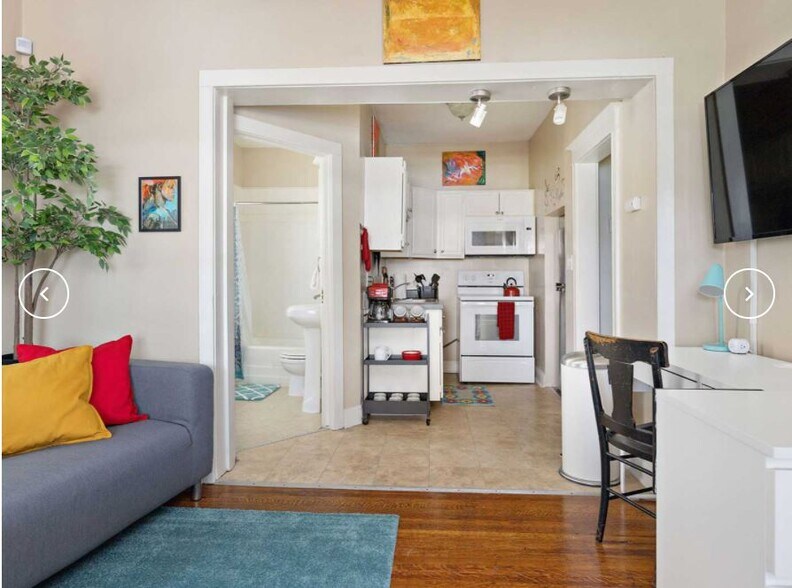 More Photos Of 1017 W 39th St, Kansas City Apartments For Sale