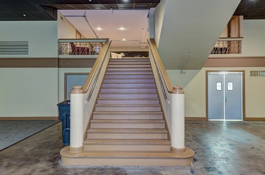 More Photos Of 1509 Washington St, Vicksburg Apartments For Sale