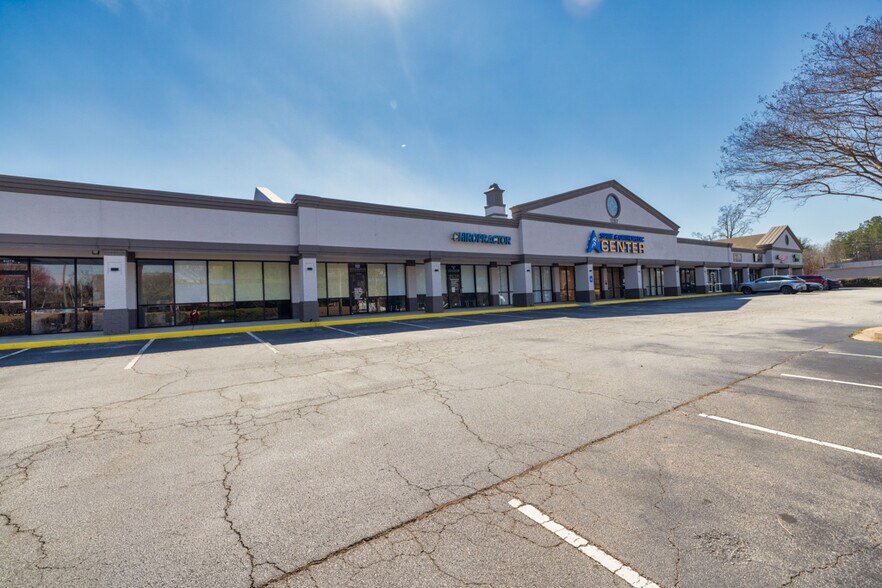 More Photos Of 1287 Highway 138, Jonesboro General Retail For Sale