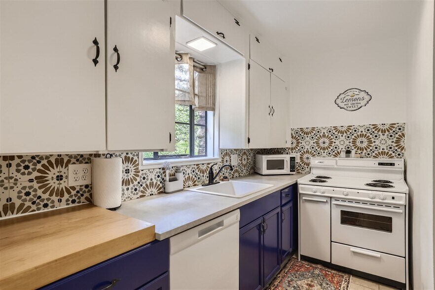 More Photos Of 3303 Chicago Creek Rd, Idaho Springs Hotel For Sale