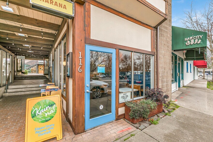 More Photos Of 116 Lithia Way, Ashland General Retail For Sale