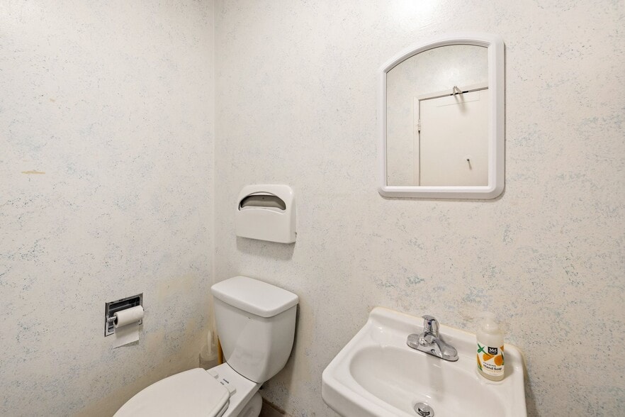 More Photos Of 3021 Telegraph Ave, Berkeley Medical For Sale