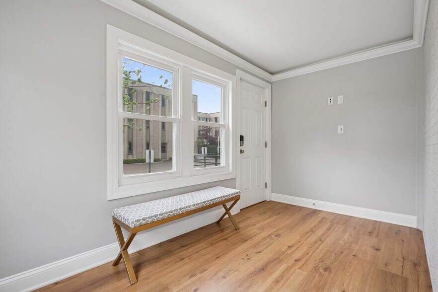 More Photos Of 1018 Mountain Ave, Mountainside Office For Sale