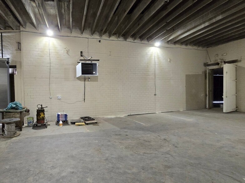 More Photos Of 42 Independence St, Rochester Food Processing For Lease