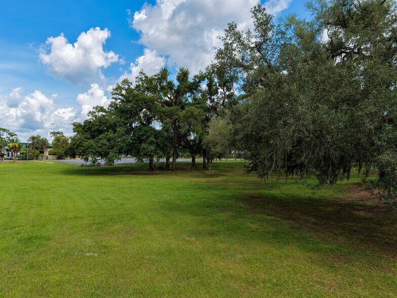 More Photos Of 502 N Center St, Perry Schools For Sale