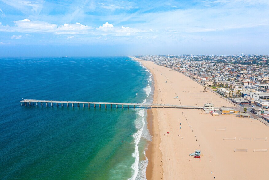 More Photos Of 71 19th St, Hermosa Beach Apartments For Sale