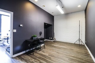 More Photos Of 519-521 N Charles St, Baltimore Office For Sale