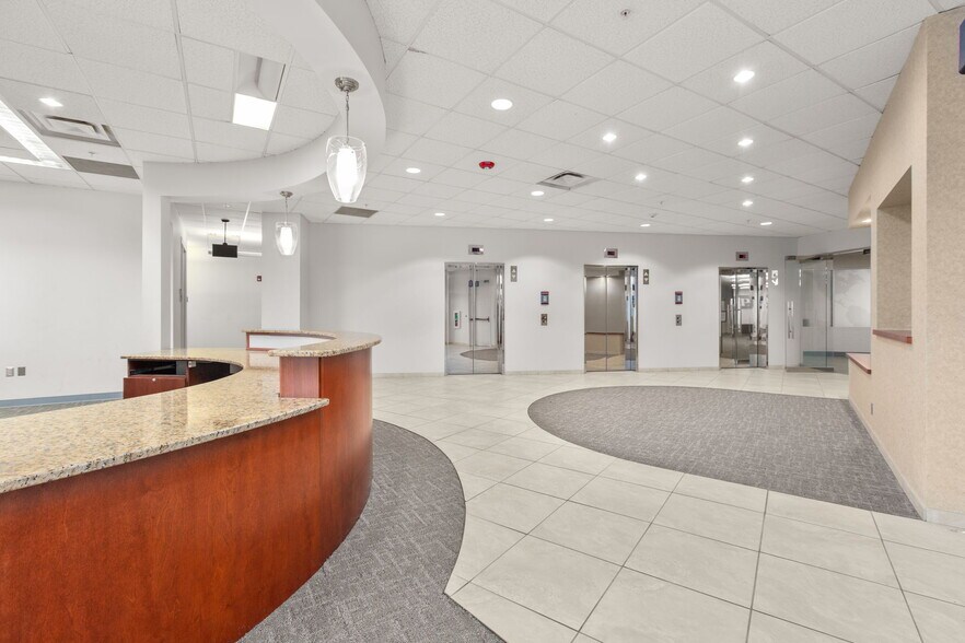 More Photos Of 10304 Spotsylvania Ave, Fredericksburg Office For Lease