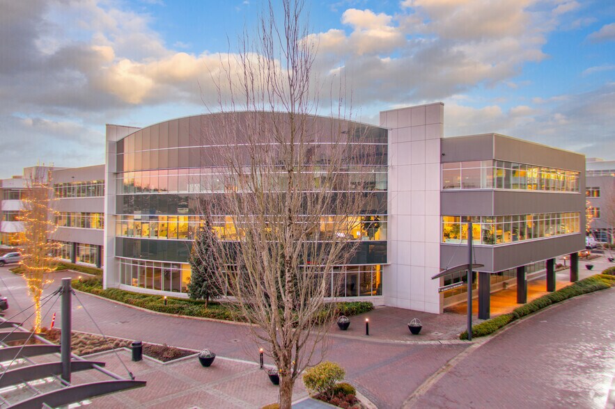 More Photos Of 2920 Virtual Way, Vancouver Unknown For Lease