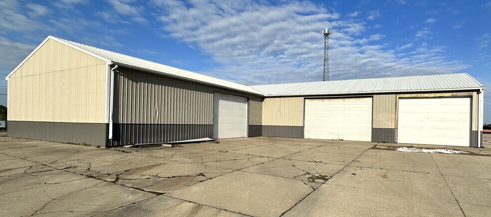 More Photos Of 66310 Pisgah Rd, Quaker City Warehouse For Lease