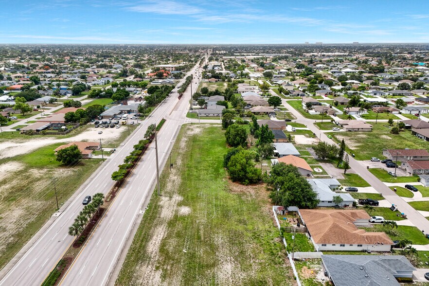 More Photos Of 1800 SW Santa Barbara Pl, Cape Coral Land For Sale