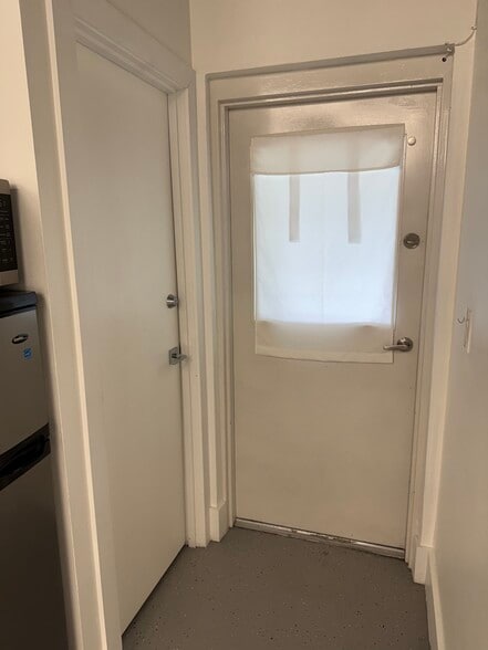 More Photos Of 120 E Marks St, Orlando Loft Creative Space For Lease