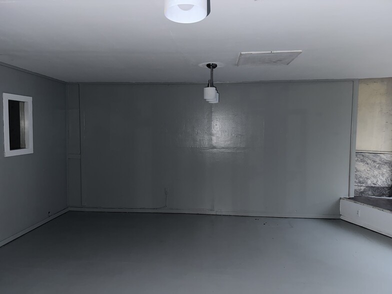 More Photos Of 230 S Main St, Yazoo City General Retail For Sale
