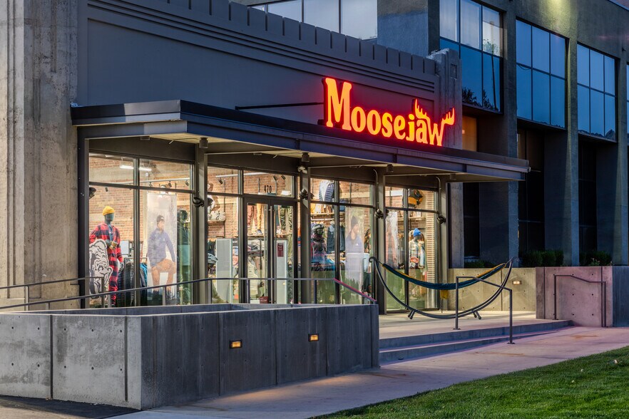 Primary Photo Of 470 S 900 E, Salt Lake City Storefront For Sale