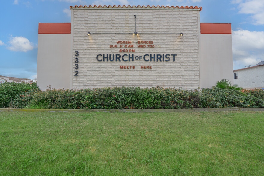 Primary Photo Of 3332 W Orange Ave, Anaheim Religious Facility For Sale