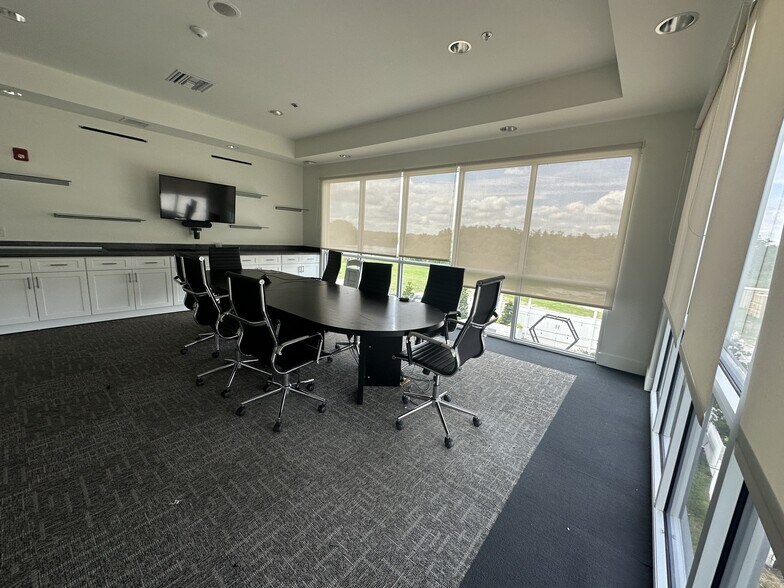 More Photos Of 116 Kenny Blvd, Haines City Loft Creative Space For Sale