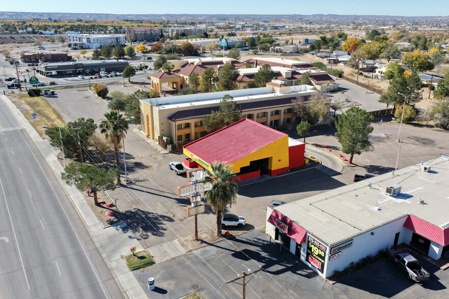 More Photos Of 790 Avenida de Mesilla, Las Cruces Hotel For Sale