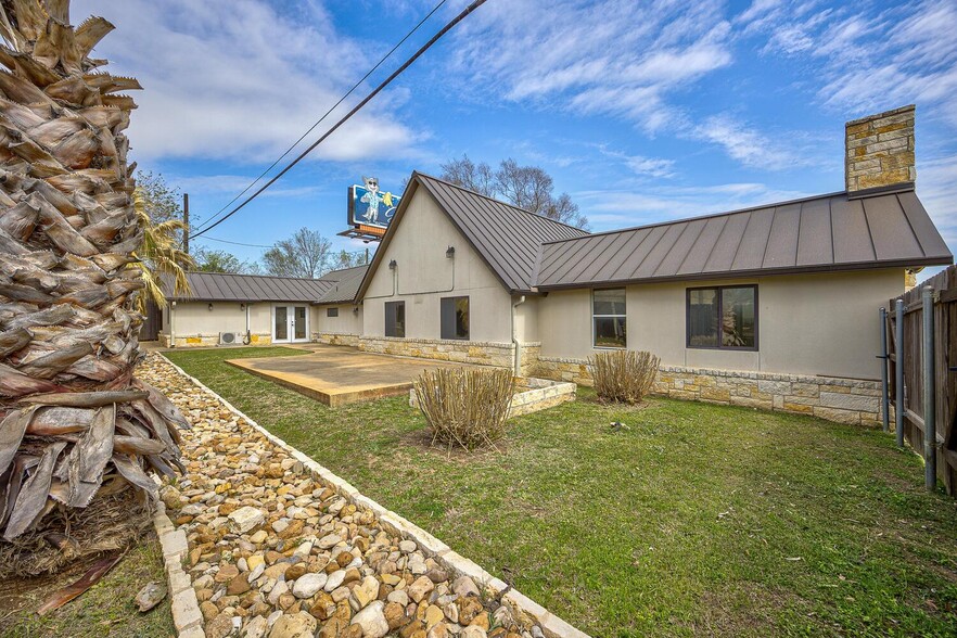 More Photos Of 311 S Highway 183, Leander Medical For Sale