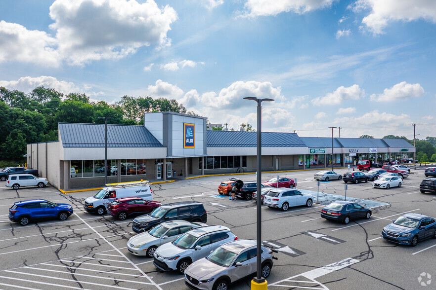 Primary Photo Of 5239-5255 Brownsville Rd, Pittsburgh Freestanding For Sale