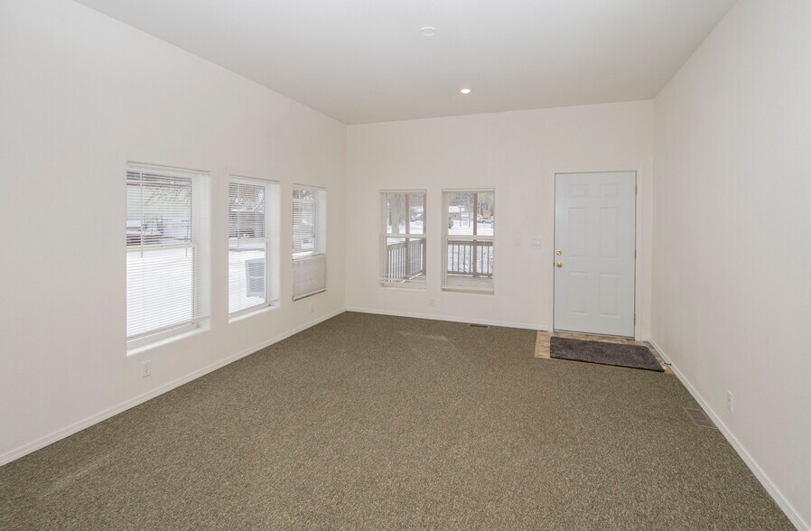 More Photos Of 6885 Bauman St, Bonners Ferry Office Residential For Sale